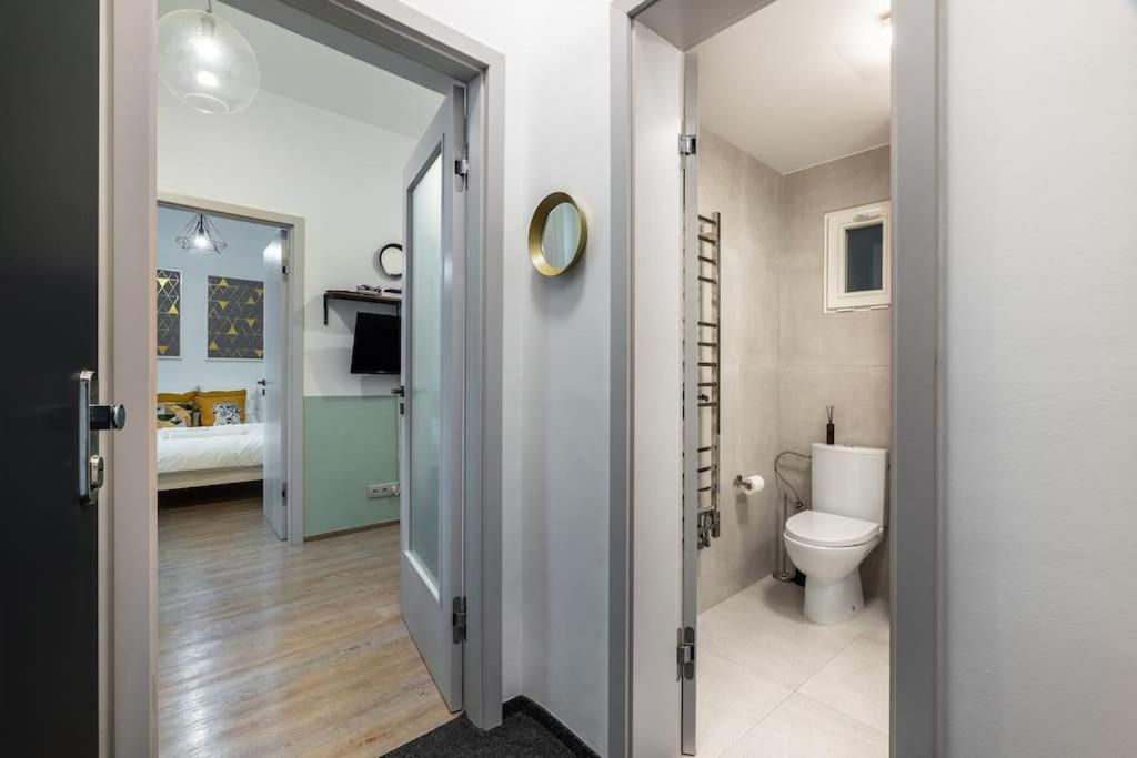 Cute 1Bedroom Center Apartment Прага Екстер'єр фото